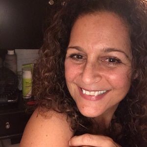 Meet your Posher, Vikki